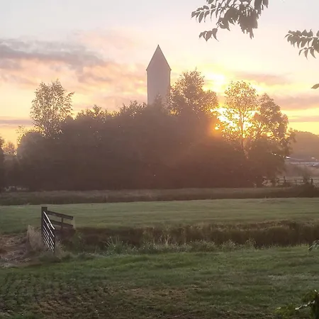 Bed & Breakfast Koe En Kussen